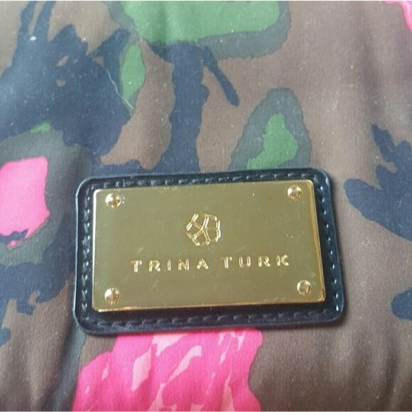 Trina Turk Camo & Pink Multi Wear Clutch Crossbody Bag - Picture 6 of 8